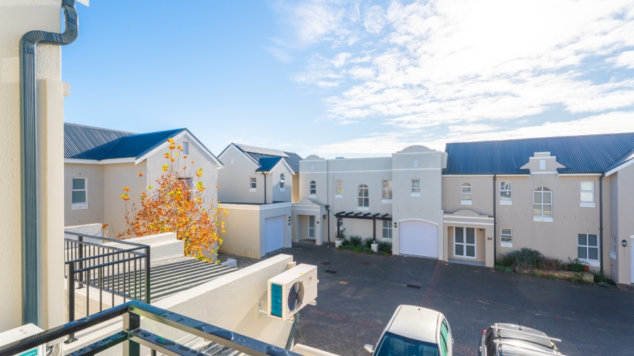 2 Bedroom Property for Sale in Stellenbosch Central Western Cape